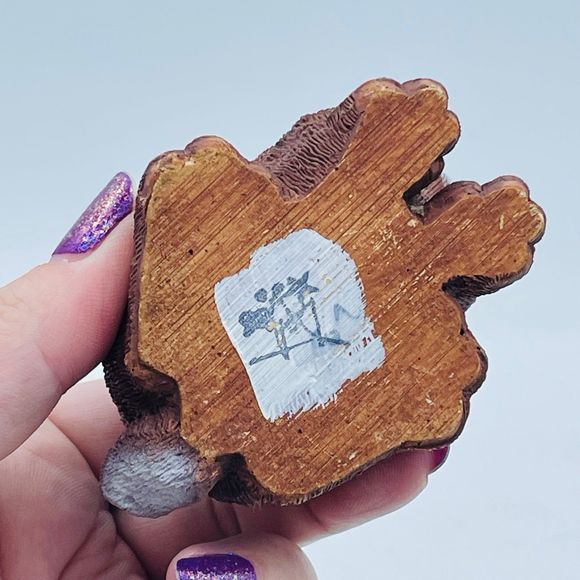 Adorable Brown Bunny Rabbit Resin Compound Figurine Don James-? - Picture 5 of 9